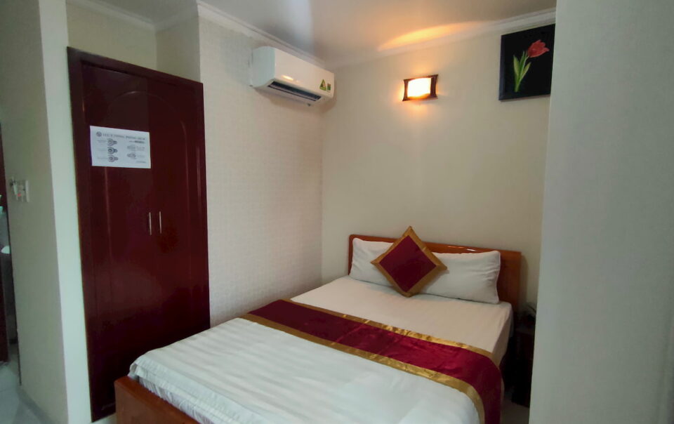 Phòng đơn 280 giá tốt của khách sạn ở quận Tân Phú